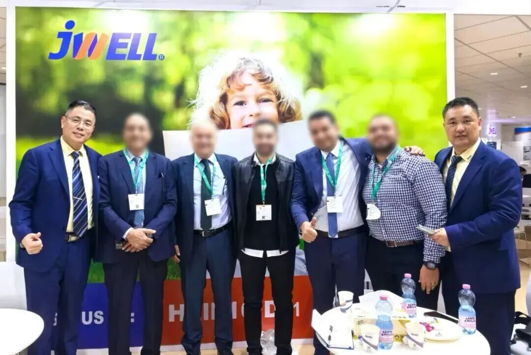تصوير 3 تصوير 3